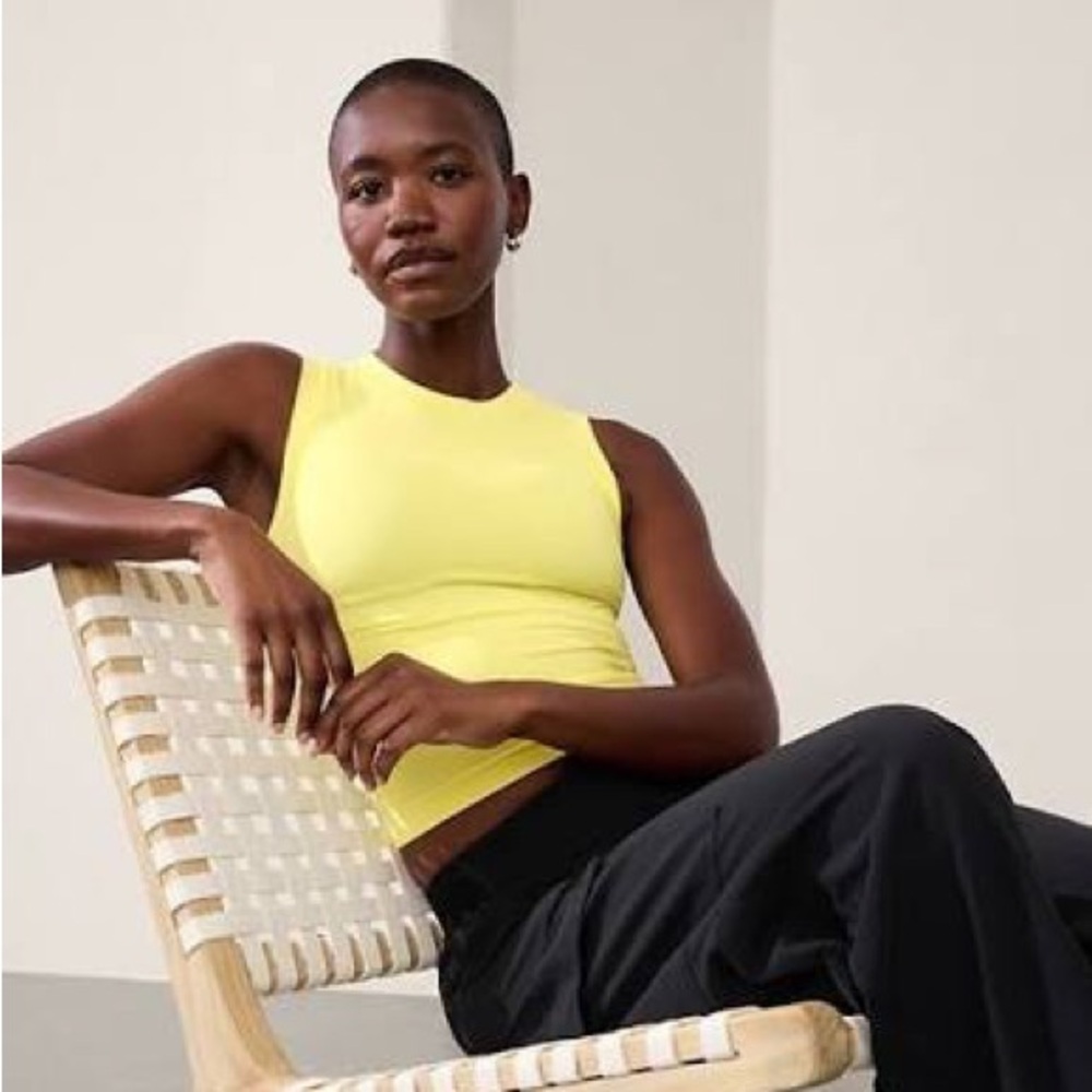Athlete renew seamless muscle tank